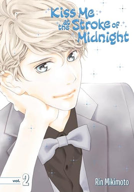 Kiss Me at the Stroke of Midnight Vol 2 manga cover