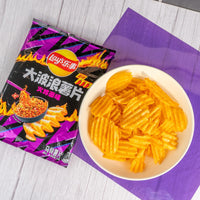 Lay's Wavy Potato Chips, Buldak Spicy Chicken Ramen Flavor, 2.47 oz