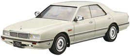 1/24 NISSAN Y31 CIMA TYPE II LIMITED '90