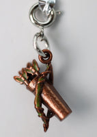 Traveler's Trinkets: Bow and Quiver Charm