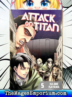 Attack on Titan Vol 5 - The Mage's Emporium Kodansha 2407 action bis1 Used English Manga Japanese Style Comic Book