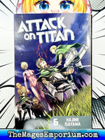 Attack on Titan Vol 6 - The Mage's Emporium Kodansha 2404 bis4 copydes Used English Manga Japanese Style Comic Book