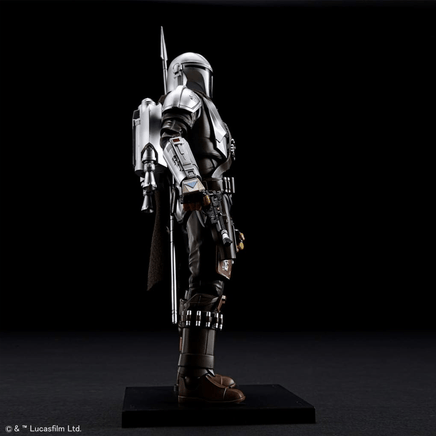 Bandai Spirits: Star Wars: Mandalorian - The Mandalorian Beskar Armor (Silver Coating Ver.) 1/12 Scale Model Kit - The Mage's Emporium Shumi Toys & Gifts Shopify Collective Shumi Toys & Gifts Used English 1/12 Scale Figure Japanese Style Comic Book