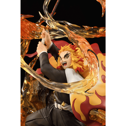 Bellfine: Demon Slayer: Kimetsu no Yaiba - Kyojuro Rengoku Battle Stance DX Ver 1/8 Scale Figure - The Mage's Emporium Shumi Toys & Gifts Shopify Collective Shumi Toys & Gifts Used English 1/8 Scale Figure Japanese Style Comic Book
