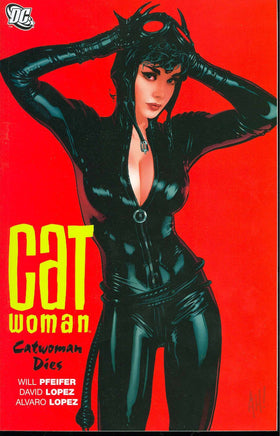 CATWOMAN CATWOMAN DIES TP - The Mage's Emporium The Multiverse Shopify Collective The Multiverse Used English Graphic Novels Japanese Style Comic Book