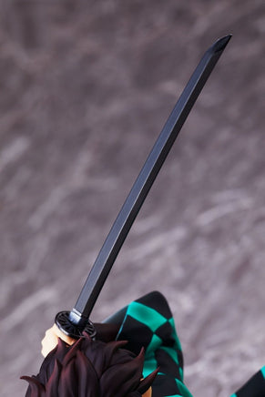 Demon Slayer: Kimetsu no Yaiba Tanjiro Kamado 1/8 Scale Figure ［Standard Version］ - The Mage's Emporium Super Anime Store Shopify Collective Super Anime Store Used English Figures Japanese Style Comic Book