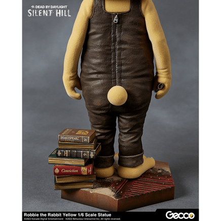 Gecco Corp: Silent Hill x Dead By Daylight - Robbie Rabbit Yellow 1/6 Scale Figure - The Mage's Emporium Shumi Toys & Gifts Shopify Collective Shumi Toys & Gifts Used English 1/6 Scale Figure Japanese Style Comic Book