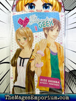 My Girlfriend's A Geek Vol 1 - The Mage's Emporium Yen Press 2412 BackInStock UPDATEMETA Used English Manga Japanese Style Comic Book