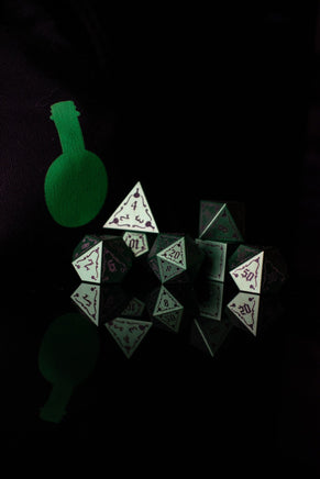 The Mad Scientist Aluminum Metal Dice Set - The Mage's Emporium Misty Mountain Gaming Misty Mountain Gaming Shopify Collective Used English Aluminum Japanese Style Comic Book