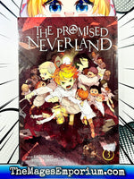 The Promised Neverland Vol 3 - The Mage's Emporium Viz Media 2010's 2311 copydes Used English Manga Japanese Style Comic Book