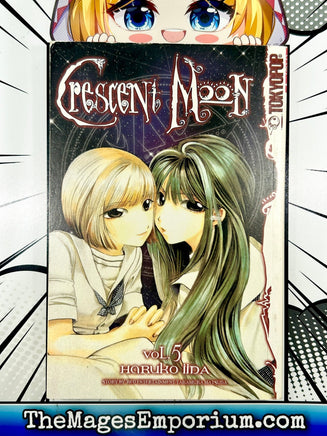 Crescent Moon Vol 5 - The Mage's Emporium Tokyopop 2312 copydes Used English Manga Japanese Style Comic Book